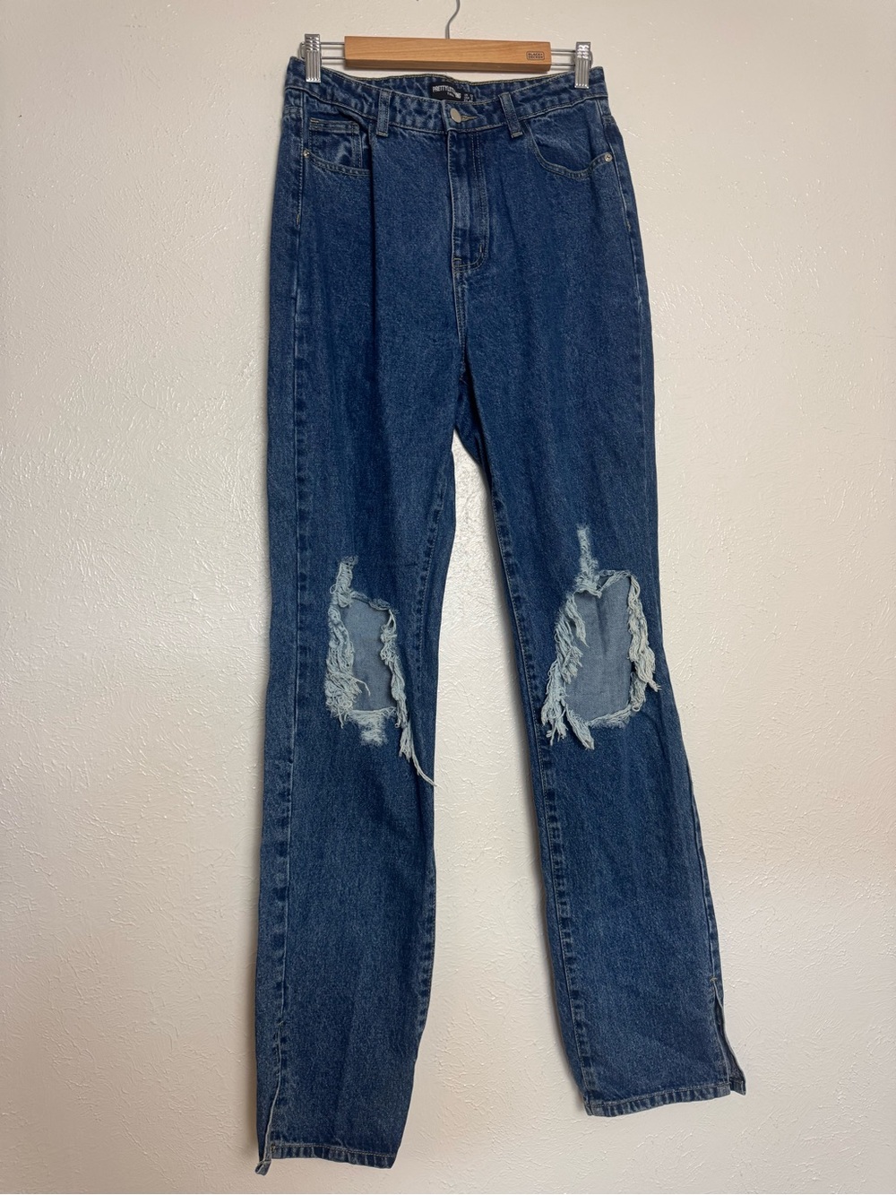 Pretty Little Thing TALL Ripped Knee Split Hem Blue Jeans Denim